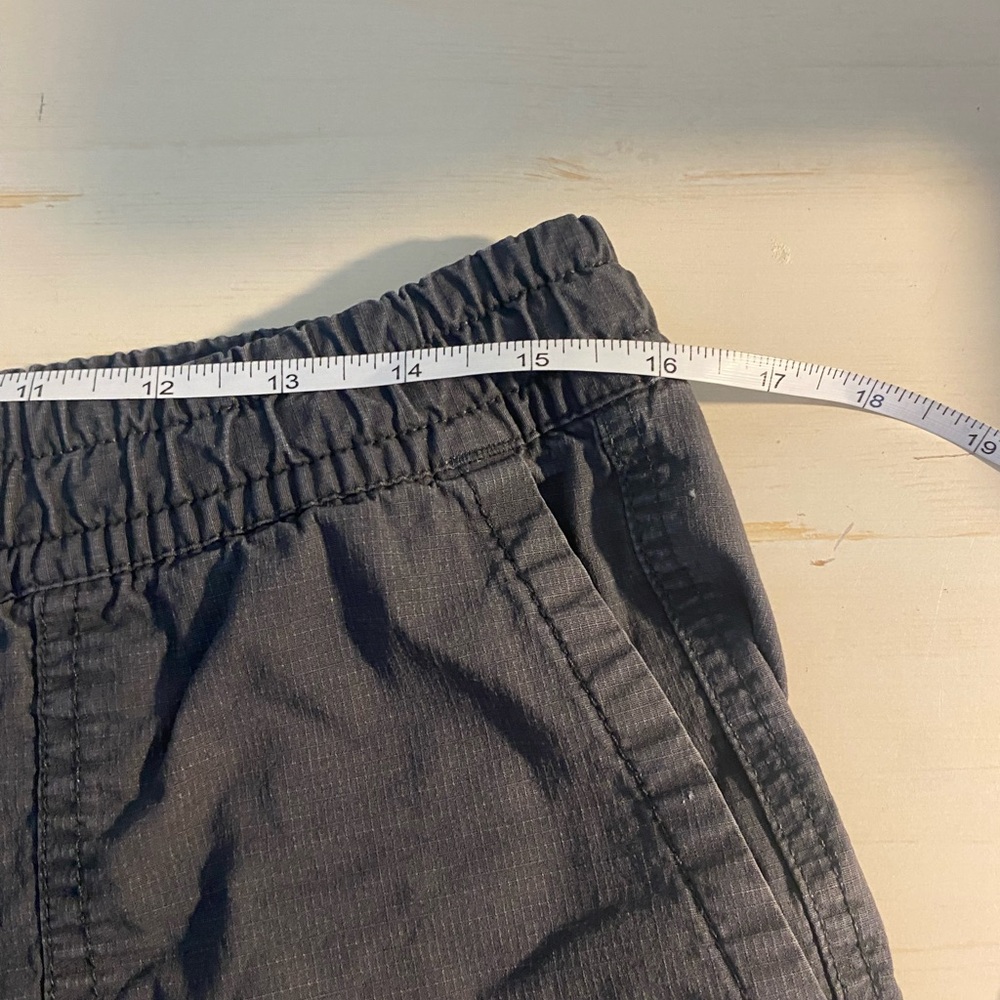 Vuori Ripstop Gray Drawstring Athletic Shorts - image 8